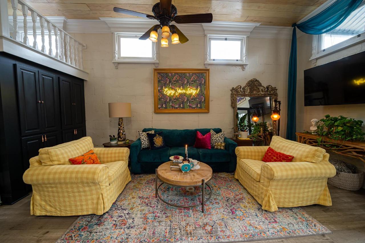 Chateau Royale, Pet Friendly, On Bayou, Downtown! New Iberia Eksteriør bilde